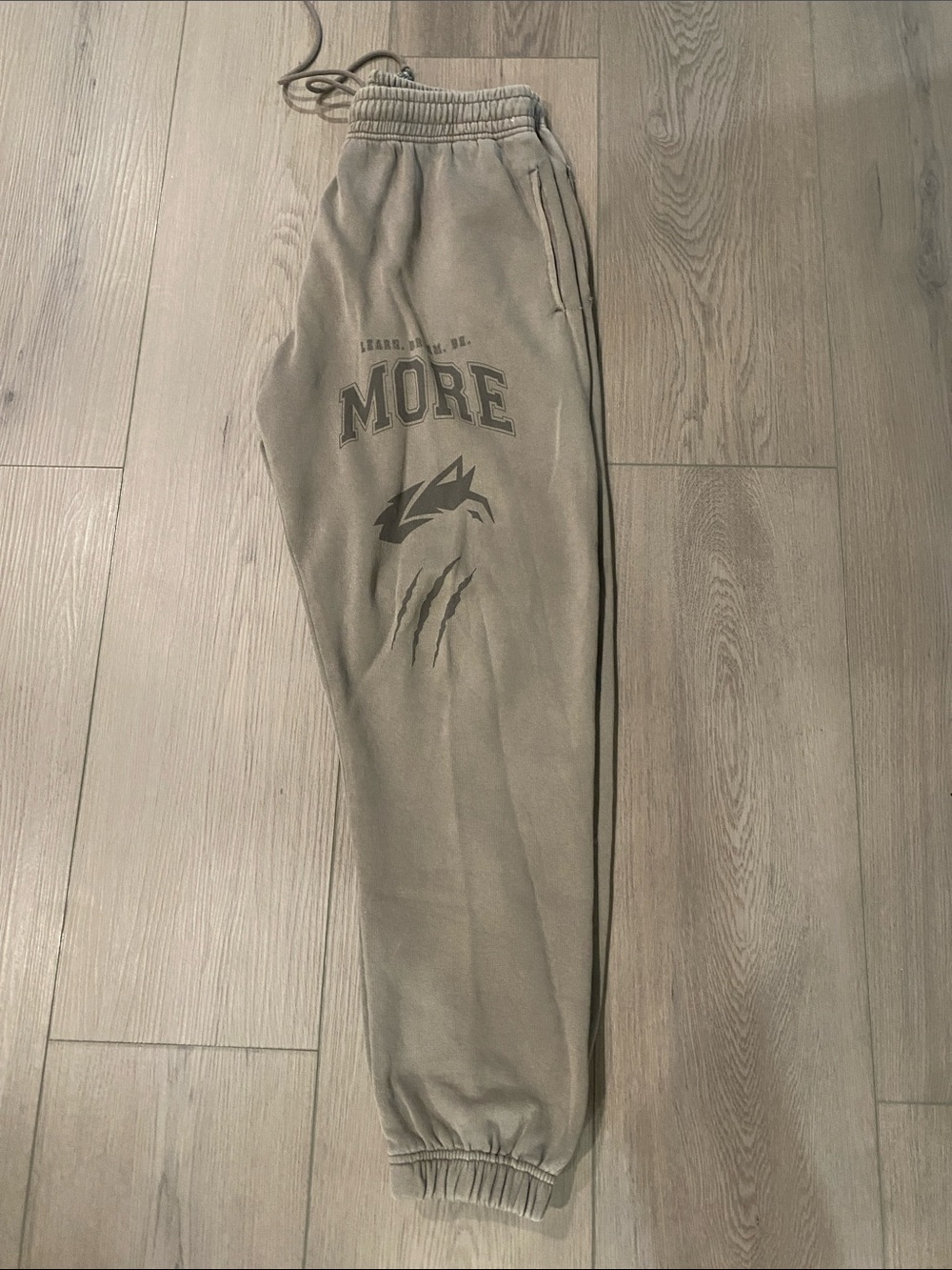 Alphalete Joggers